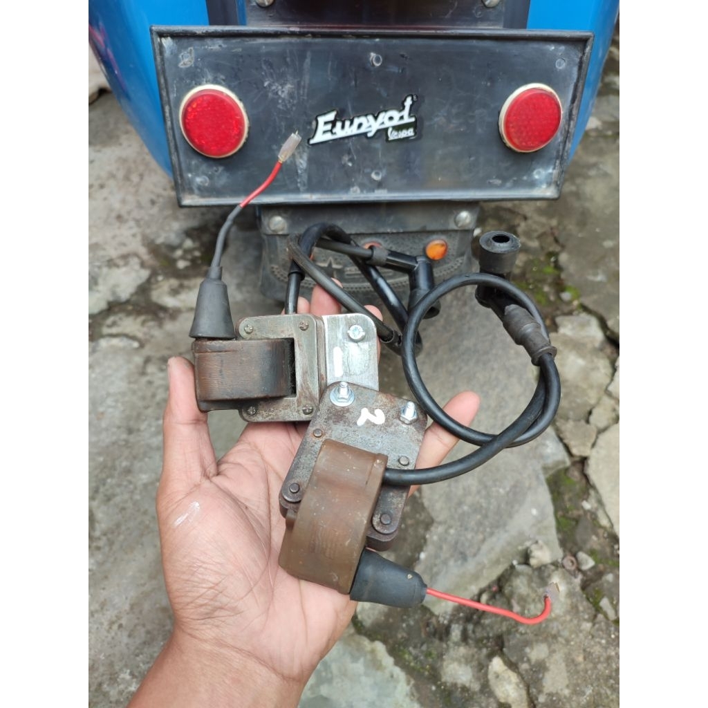 koil vespa femsa merah original copotan