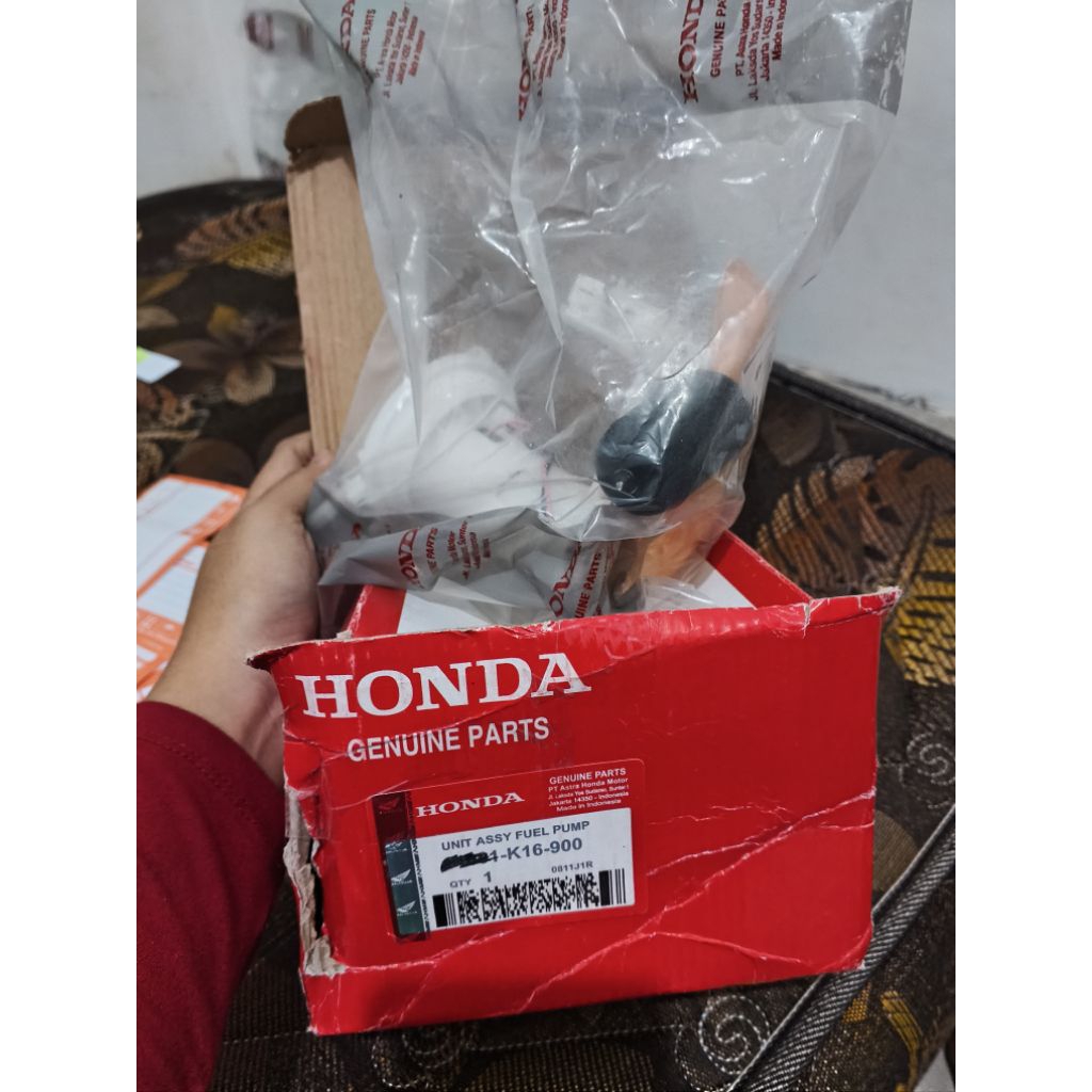 K16 FUEL PUMP SCOOPY, BEAT, original honda
