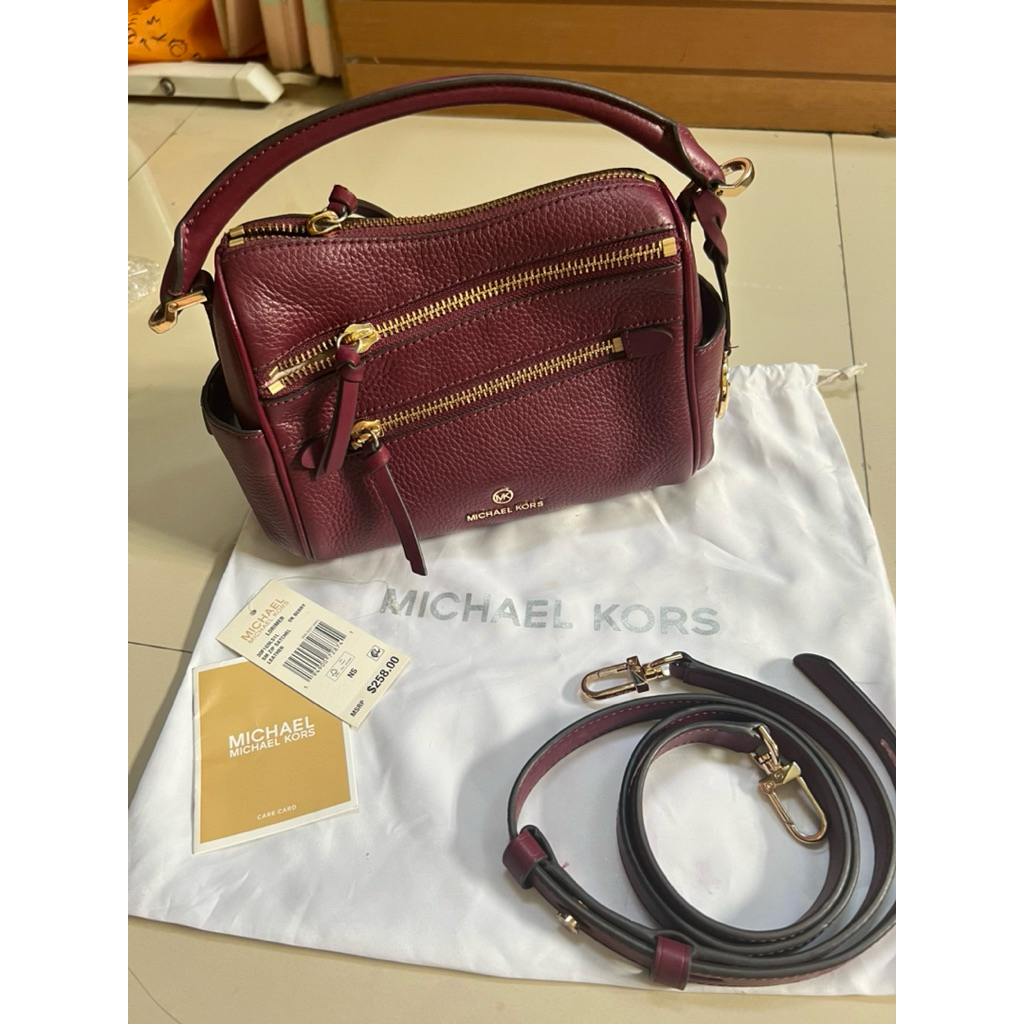 MK LORIMER SMALL RED PRELOVED