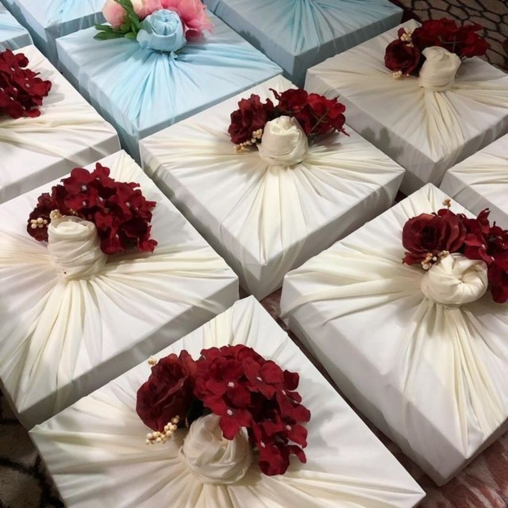 Paket Box Hidden Seserahan Kain Tile