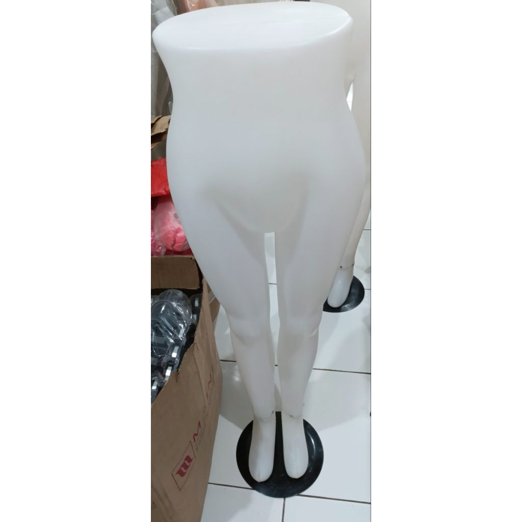 patung manekin cewek dewasa lurus & tekuk | patung kaki cewek dewasa