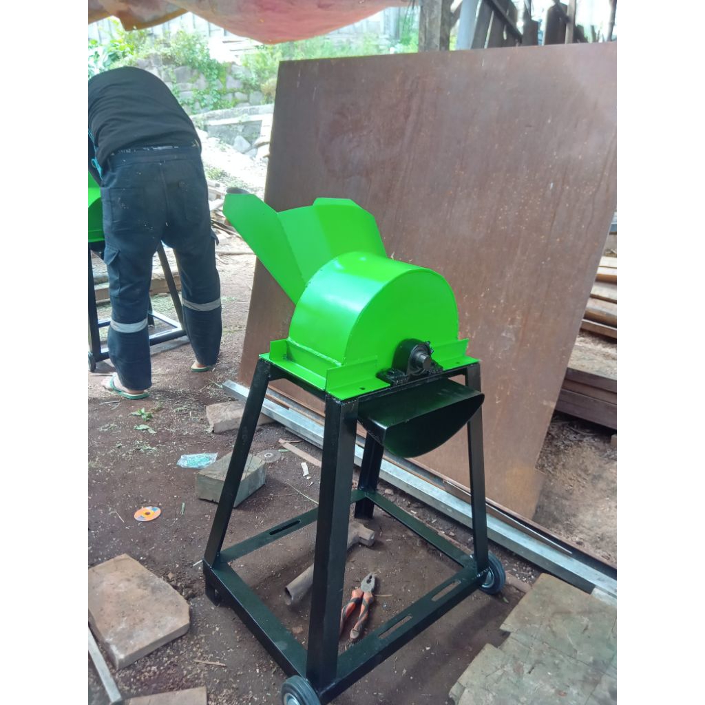 mesin cacah rumput tipe cobek tanpa mesin