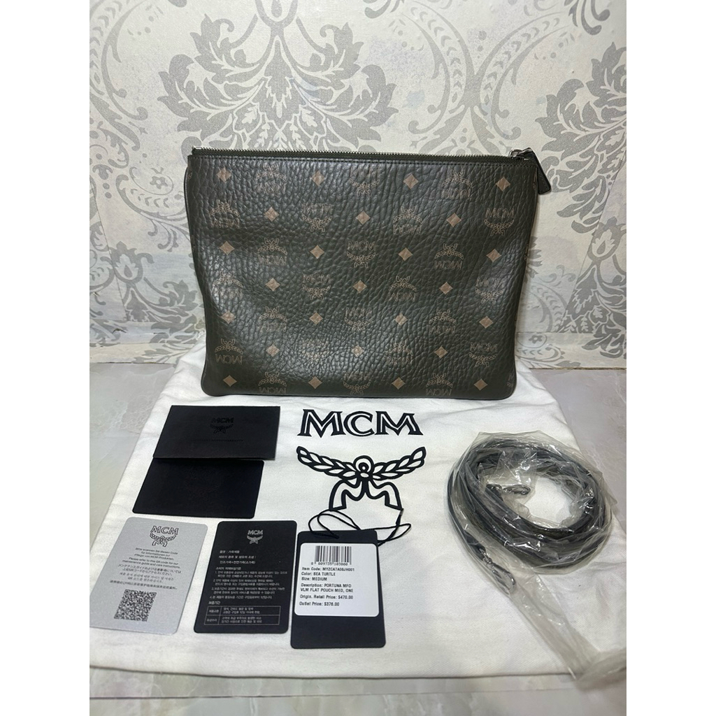 Clutch MCM Sea Turtle