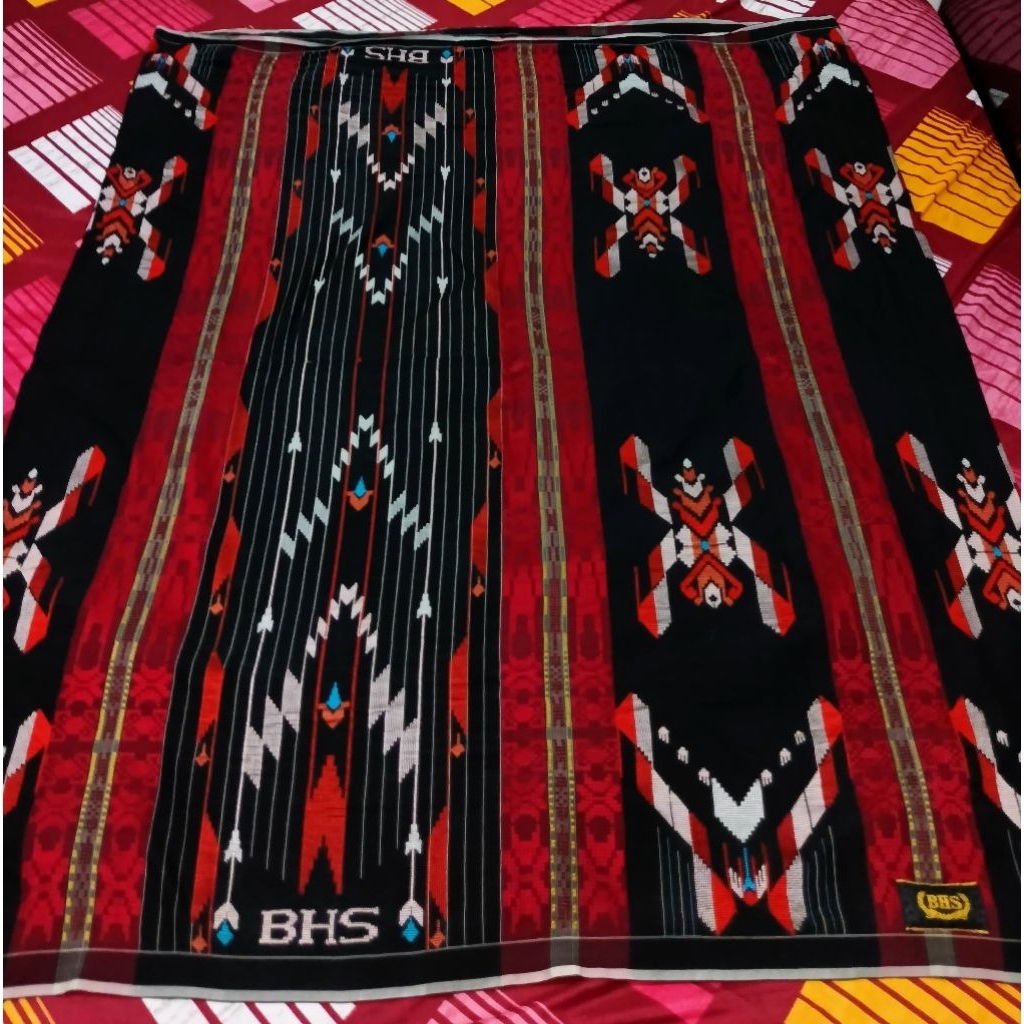 BHS MASTERPIECE SGE GOLD SUTRA 50% HITAM PEKAT