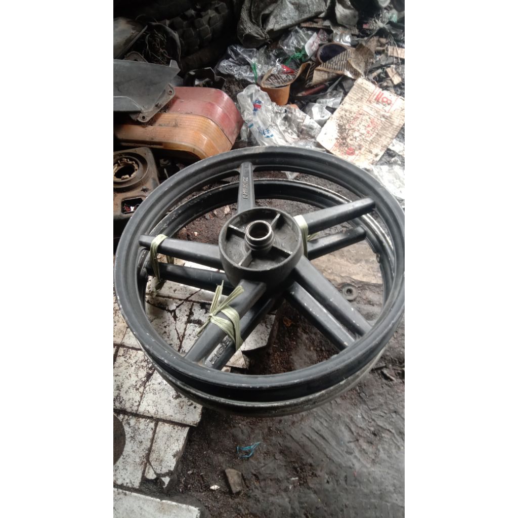 VELG RACING DEPAN BELAKANG MOTOR SMASH ORIGINAL CABUTAN