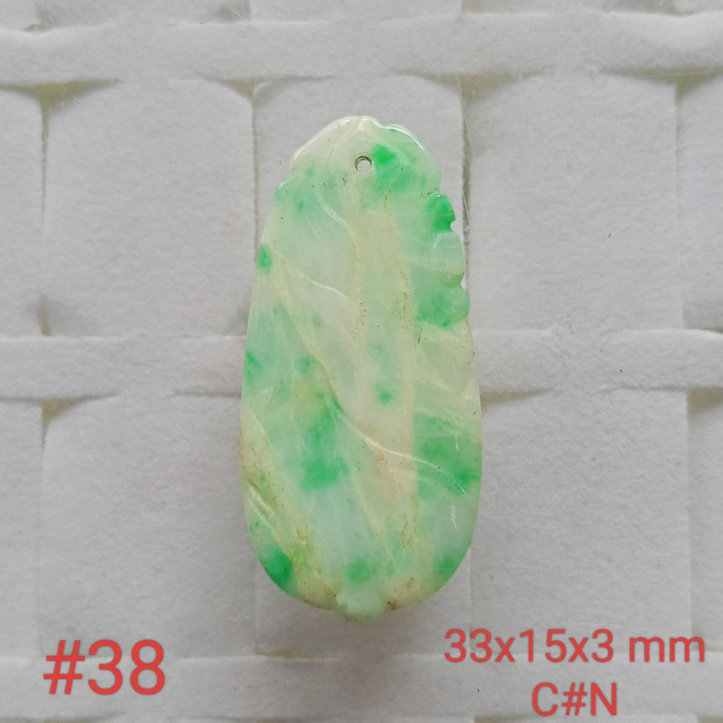 liontin batu natural jedeite jade type A -B batu giok burma #38