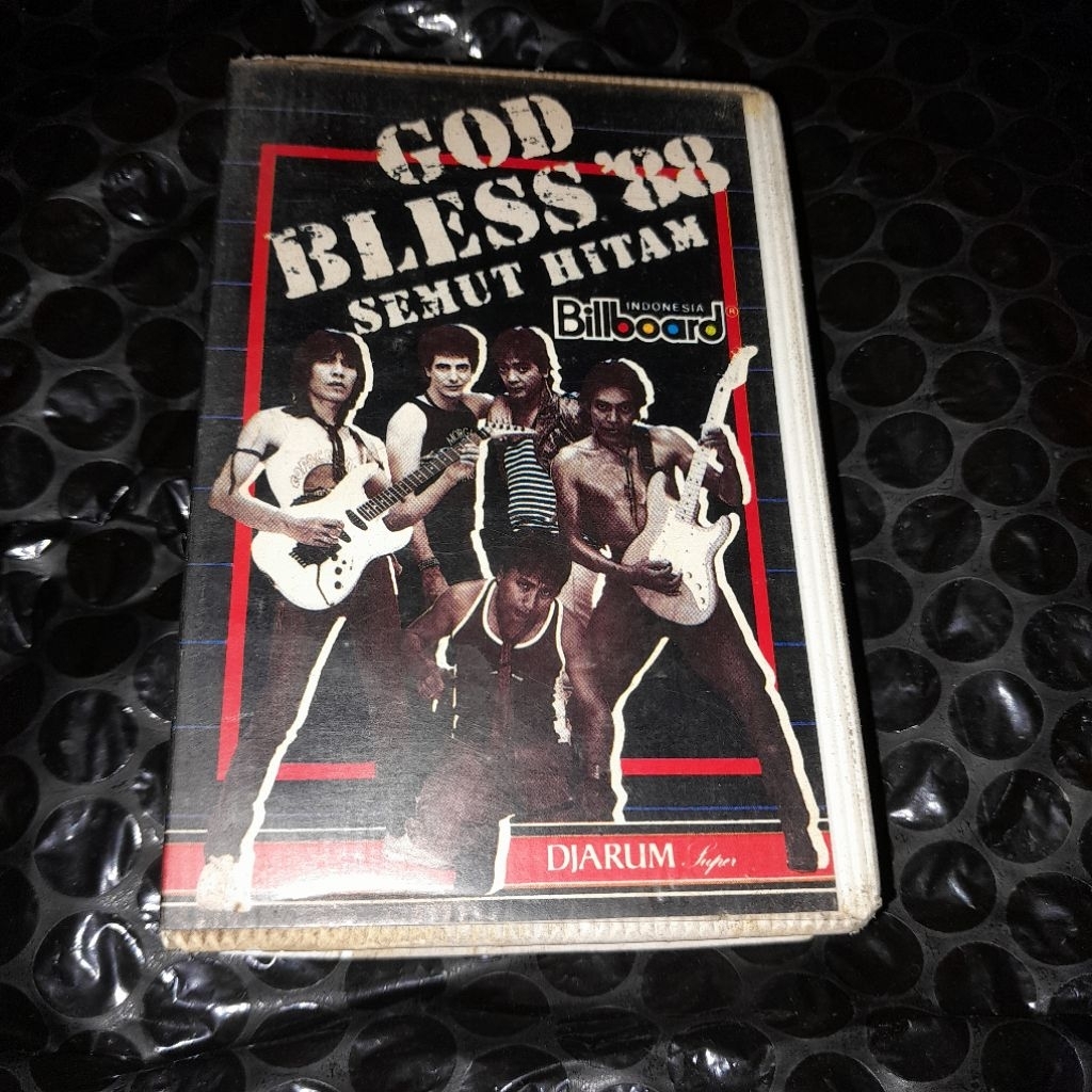 kaset god bless semut hitam