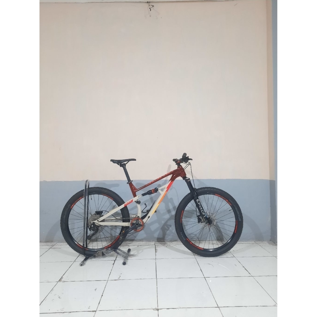 POLYGON SISKIU D5 TAHUN 2022 (UPGRADE ISTIMEWA)