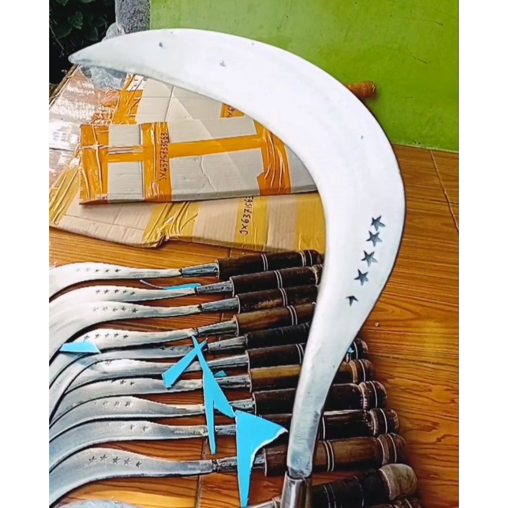 SABIT ARIT RUMPUT BAHAN BAJA PER MOBIL