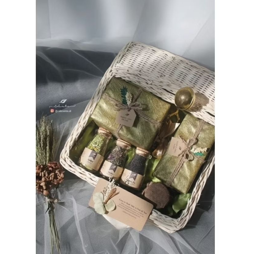 Parcel Perusahaan/Hampers Custom Corporate/Eid Hampers