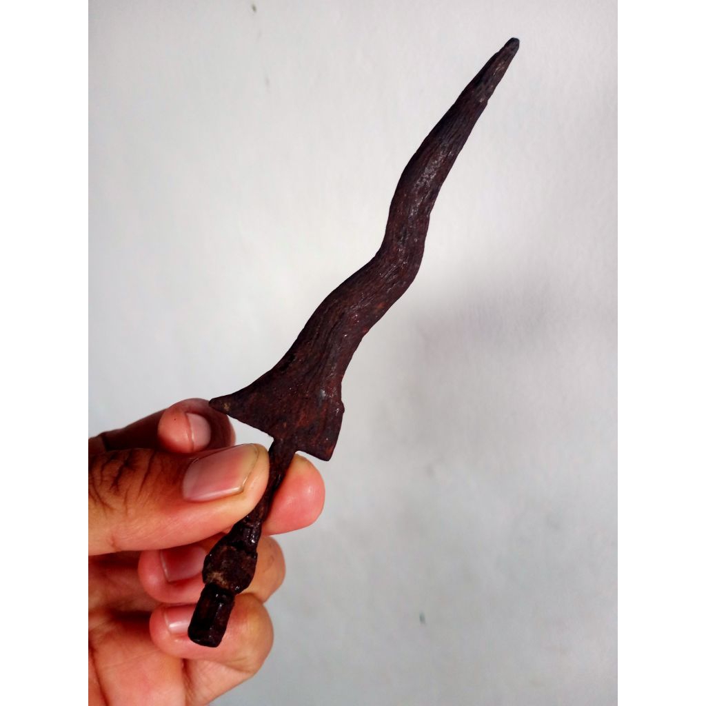 keris mini Luk 3 ndusun