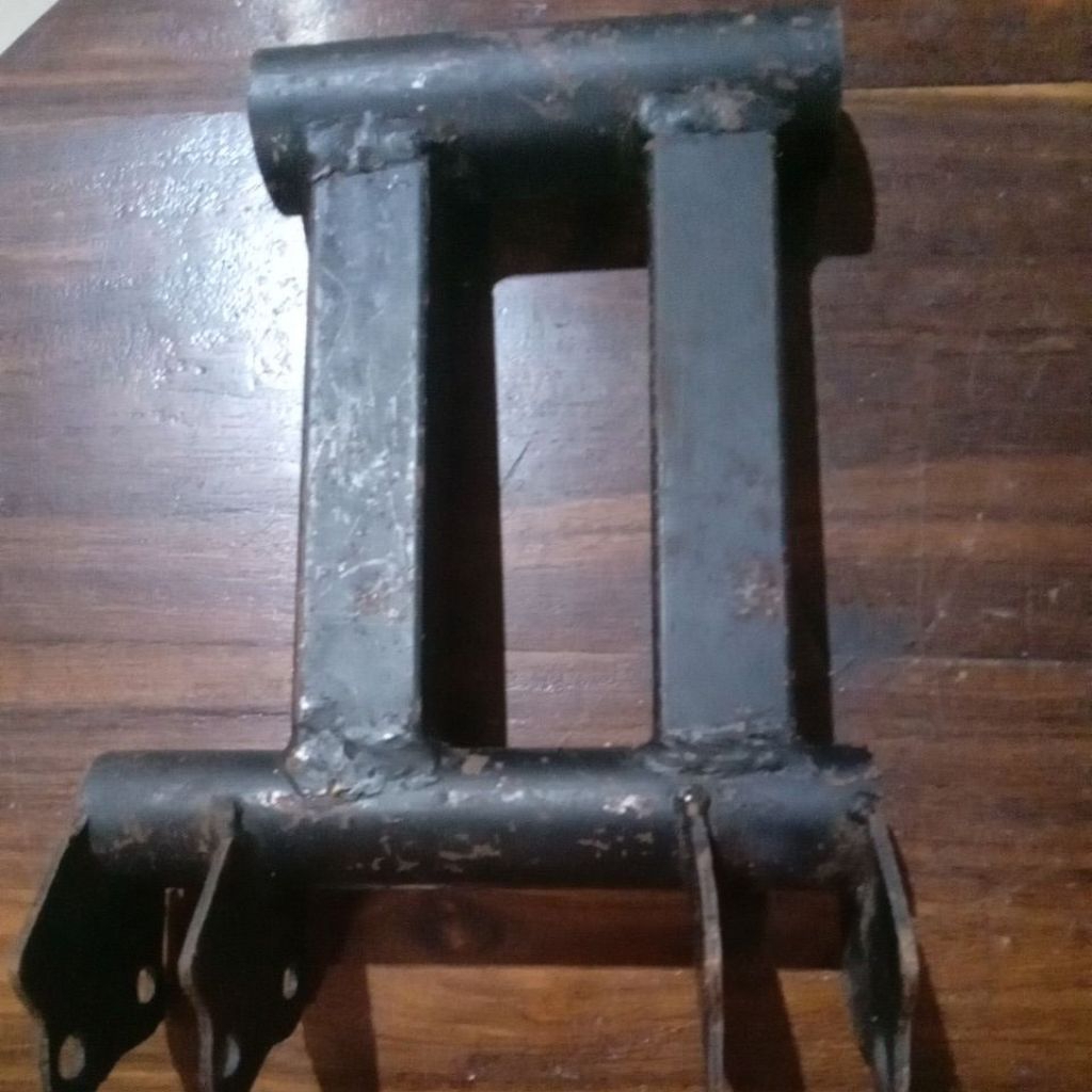 engine mounting undur-undur pengundur mesin mio