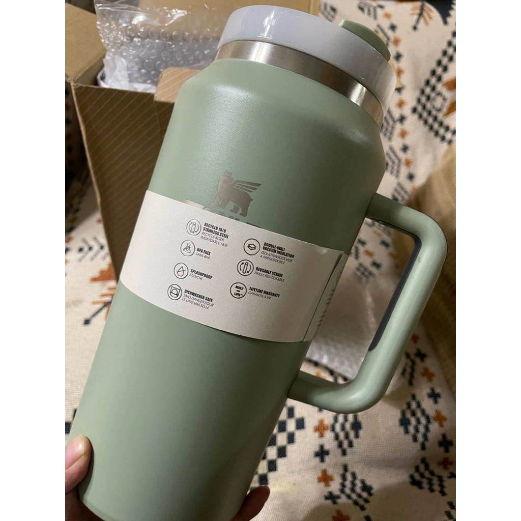 Tumbler Stanley Quencher 64oz