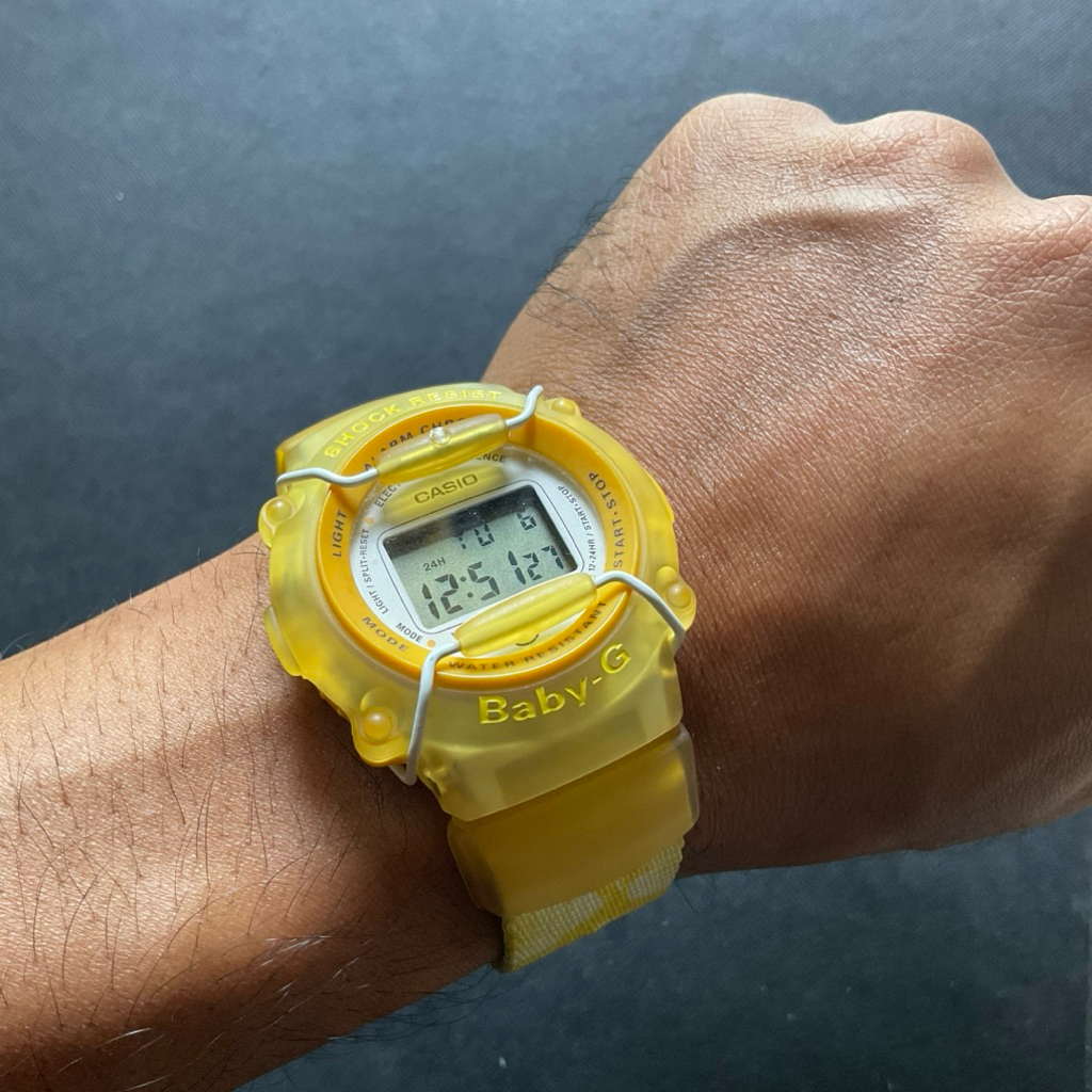 Baby-G BG-300 Yellow Kuning Masih Mulus Jam Tangan Original Casio G-Shock - Shock Resist
