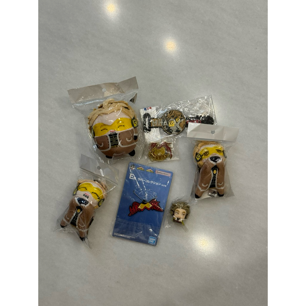 My Hero Academia Hawks Hug Chara Pin Badge Bros Onemutan Fuwakororin Merch Gantungan Kunci Ganci Key