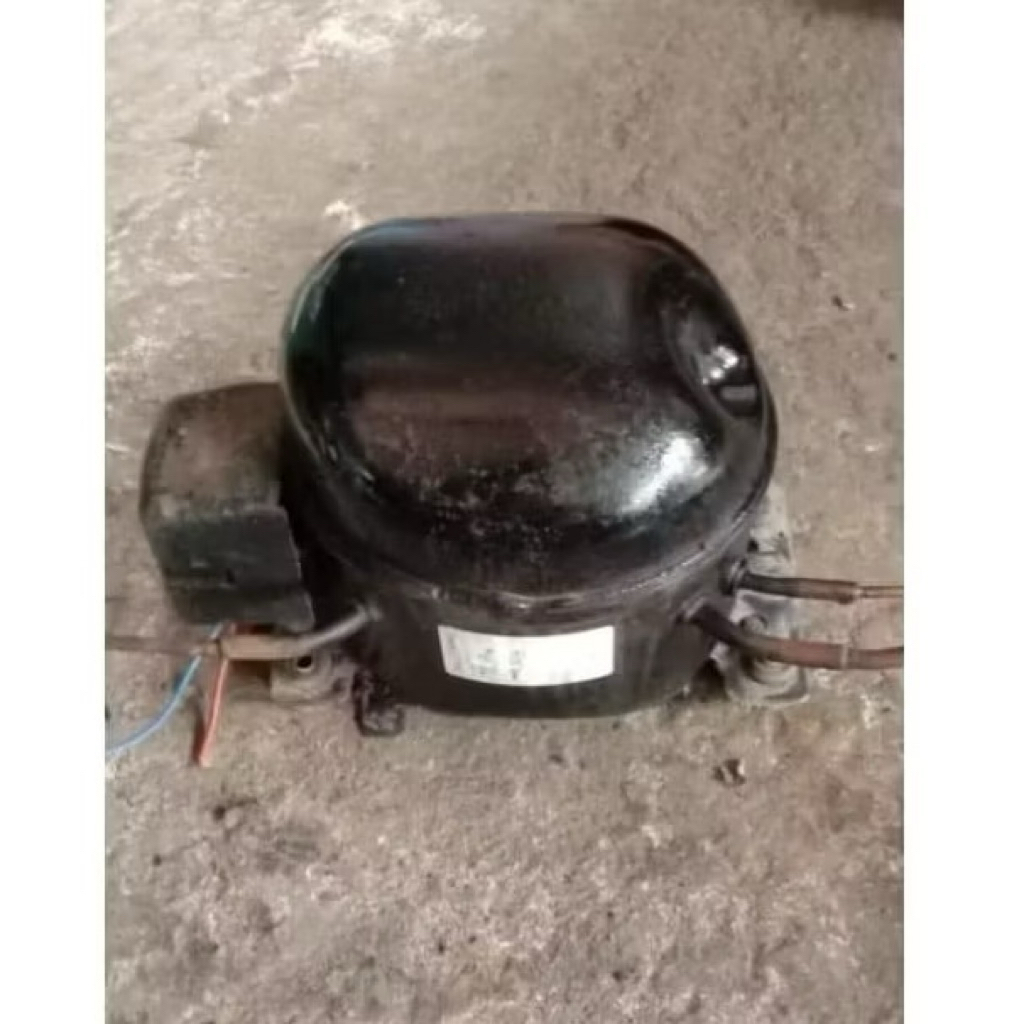 KOMPRESOR KULKAS 1 PINTU 1/8 bekas ORI copotan R134 / kompresor 1pintu