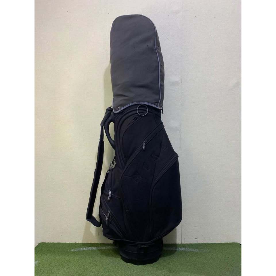 TAS GOLF MERK NIKE
