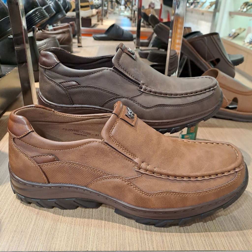 sepatu casual pria watchout