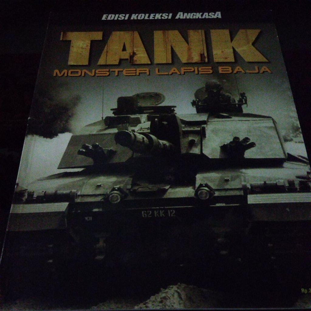 Majalah Angkasa edisi koleksi no.XII  2004 TANK MONSTER LAPIS BAJA
