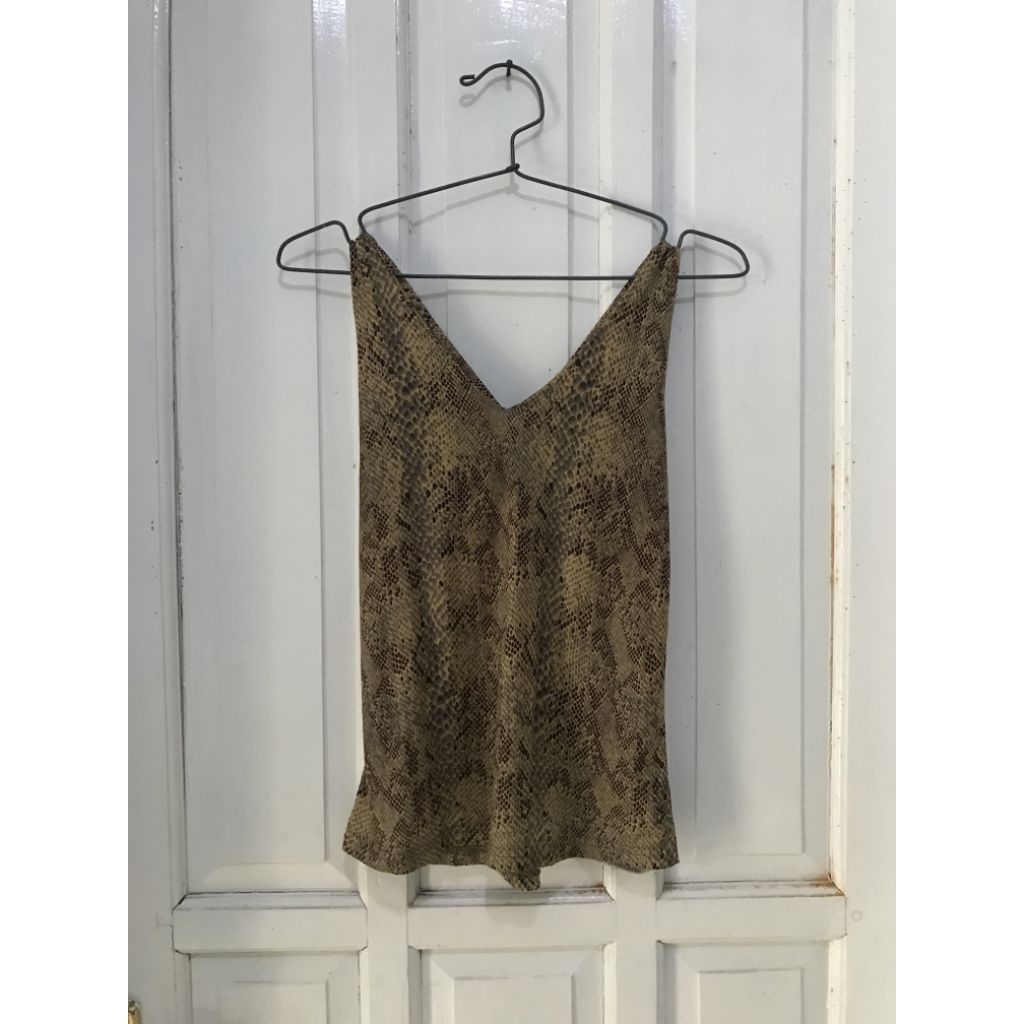 Preloved Tanktop Croco Singlet wanita remaja