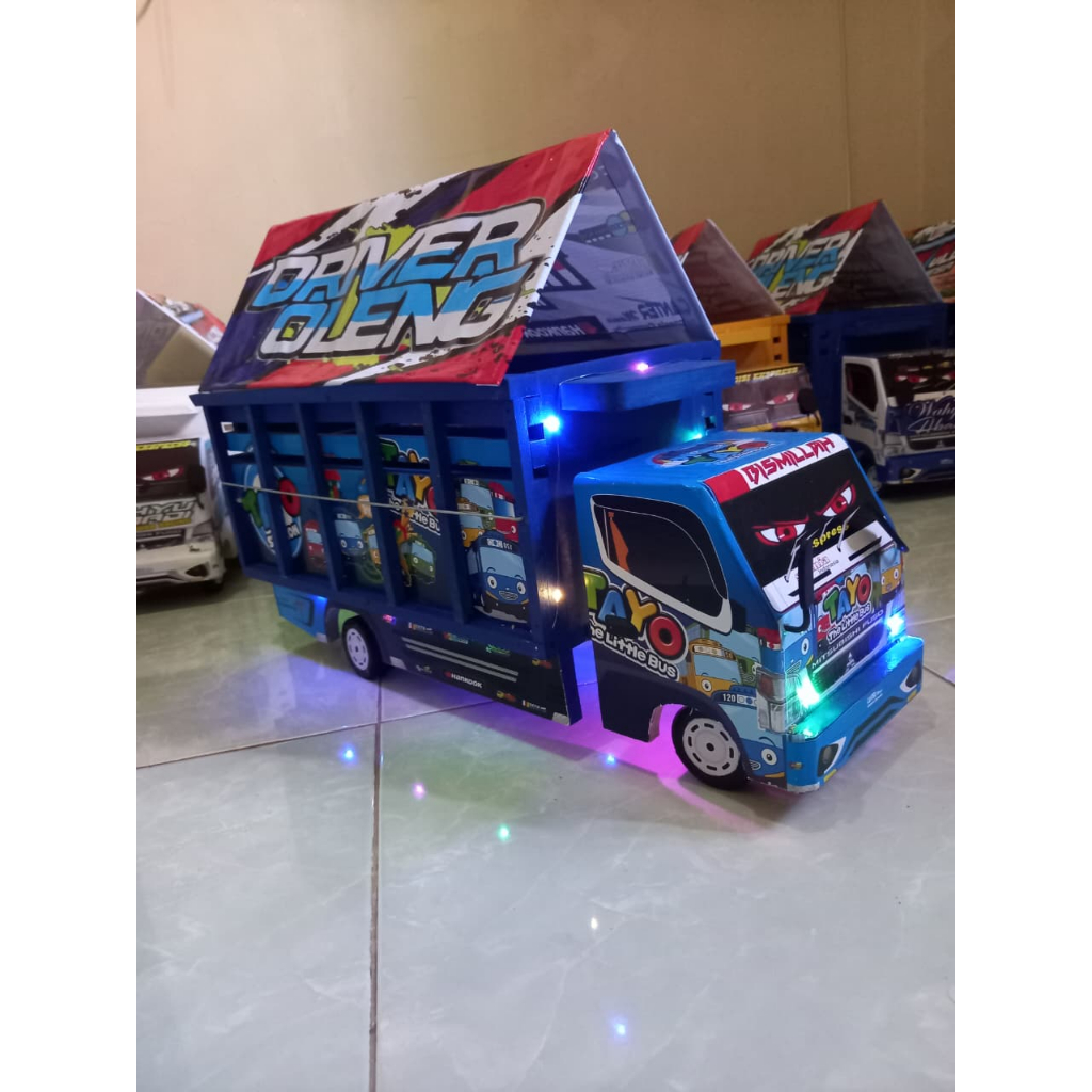 TRUK OLENG JUMBO TAYO WAHYU ABADI FREE FIRE AVANGERS BOBOYS TRUK OLENG VIRAL INDONESIA