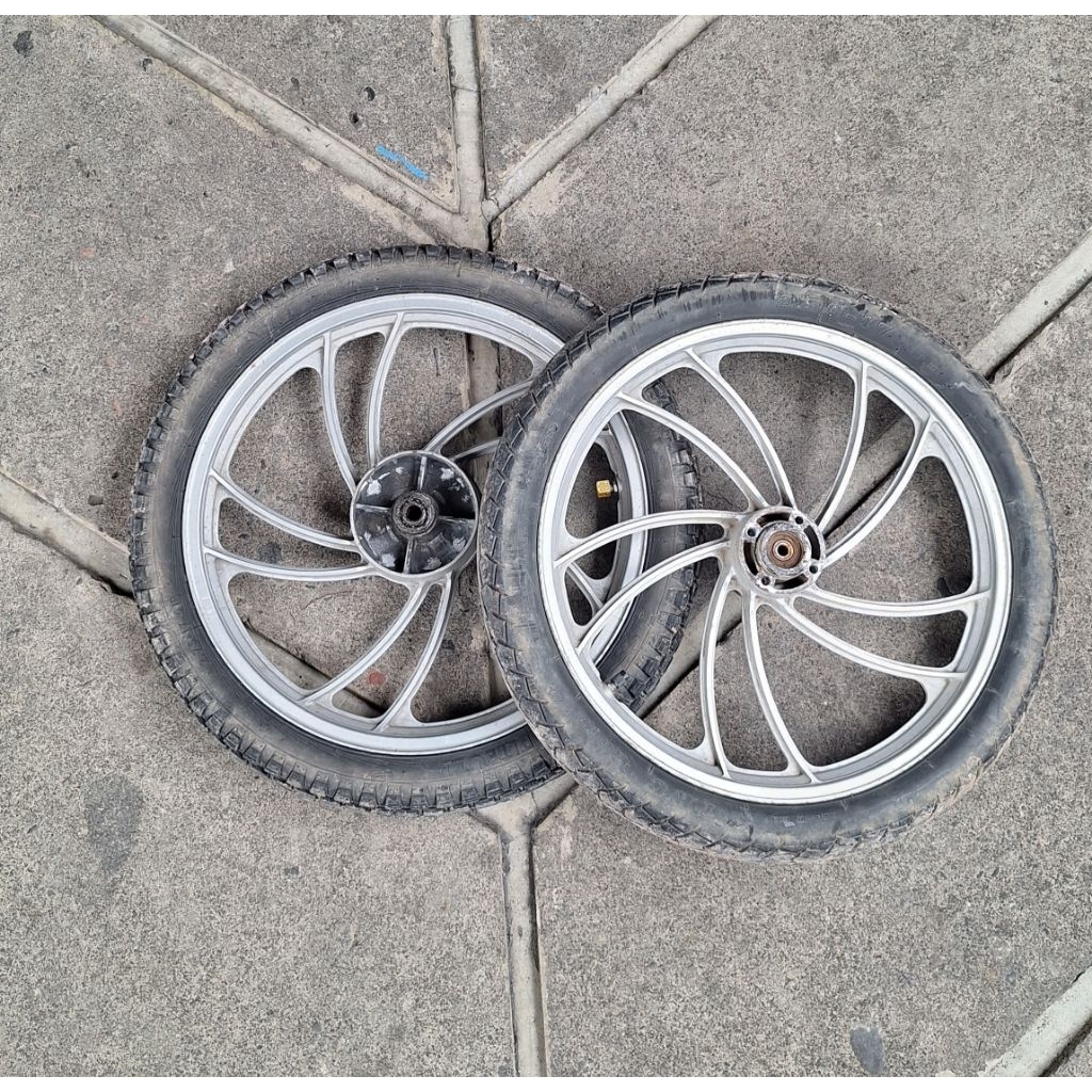 velg cefiro untuk motor bebek suzuki, bekas pemakaian di bebek yamaha f1zr fizr