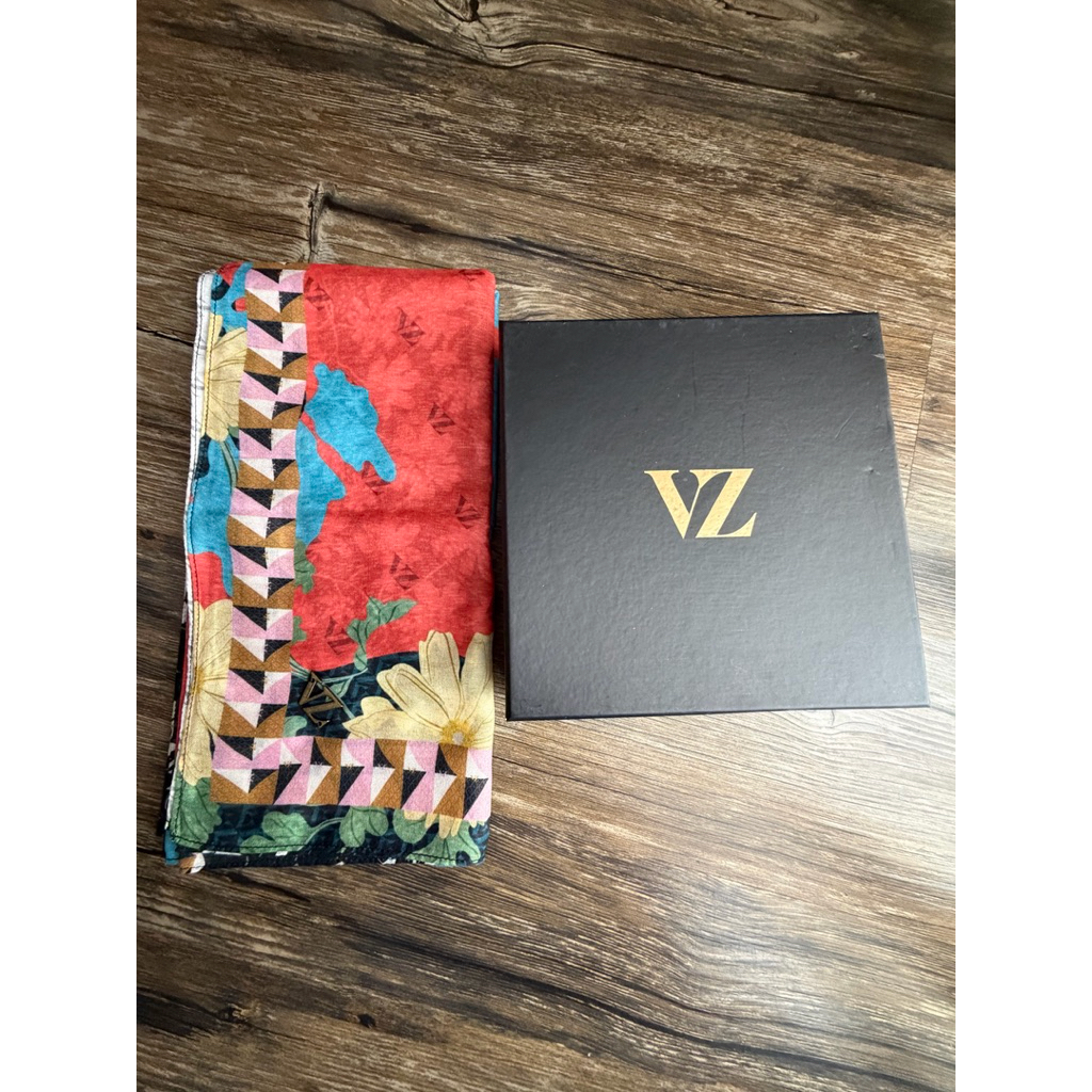 VZ Calantha Scarf – Black