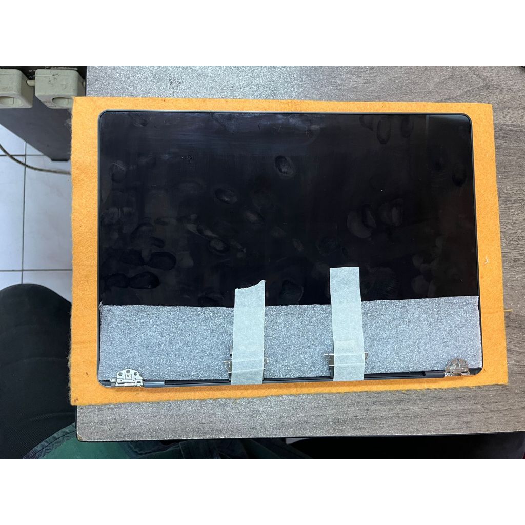 LCD MacBook Pro 14" M4 2024 SECOND Original Copotan