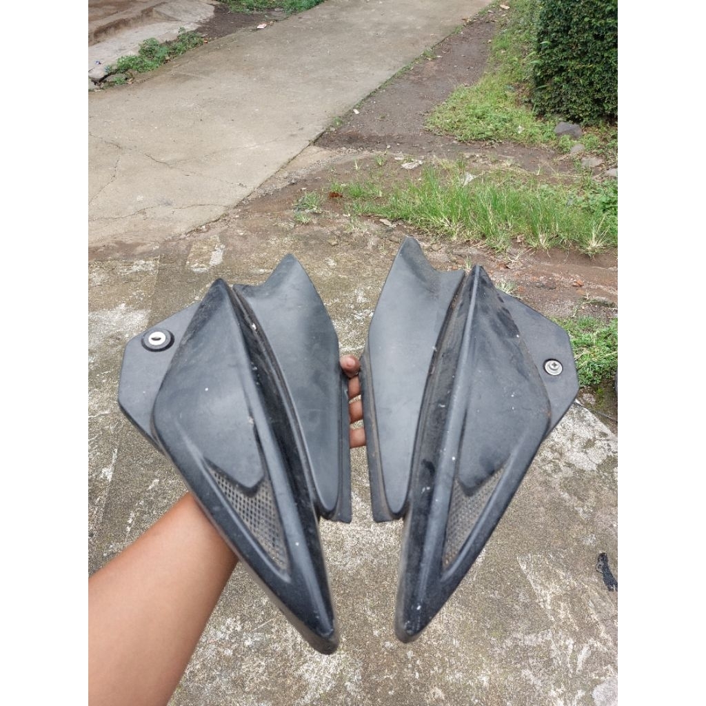 Cover Tutup Aki Bajaj Pulsar 135 Original
