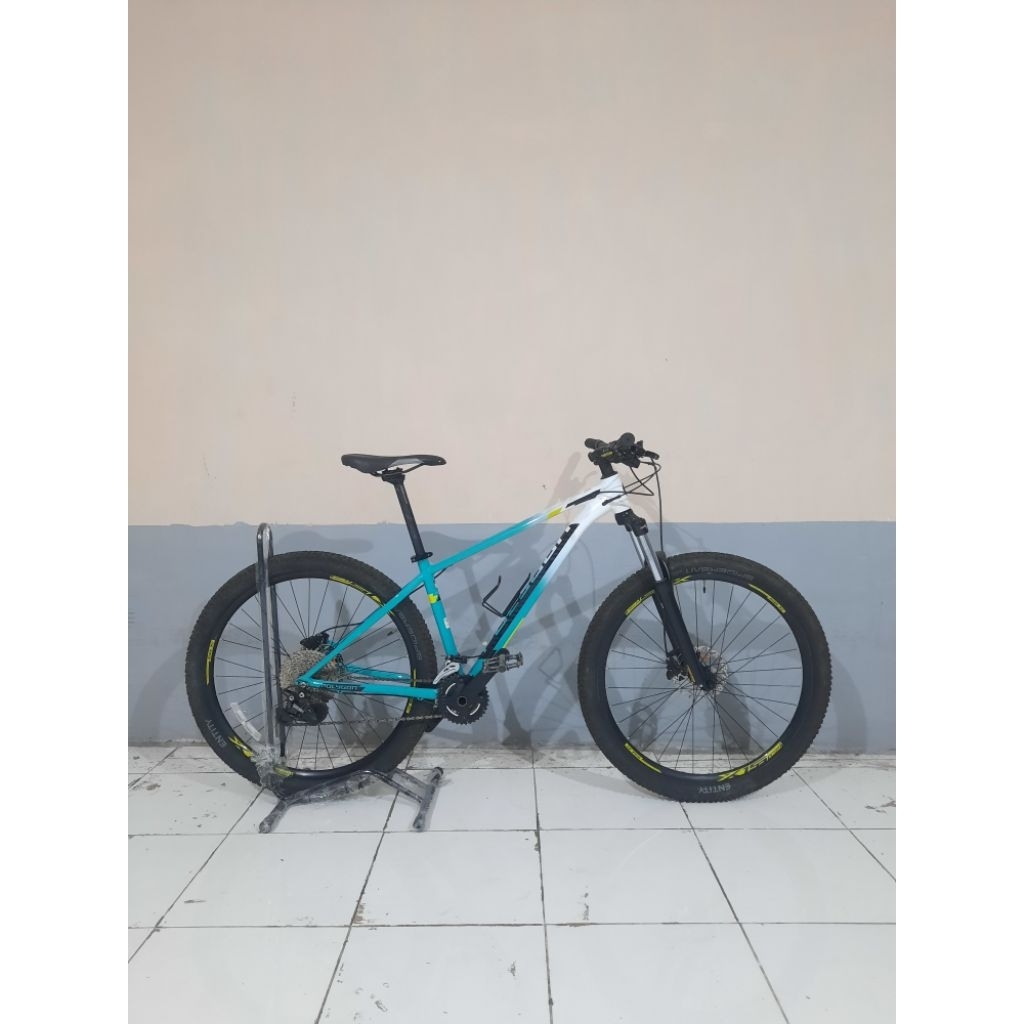 POLYGON XTRADA 5 LE TAHUN 2021