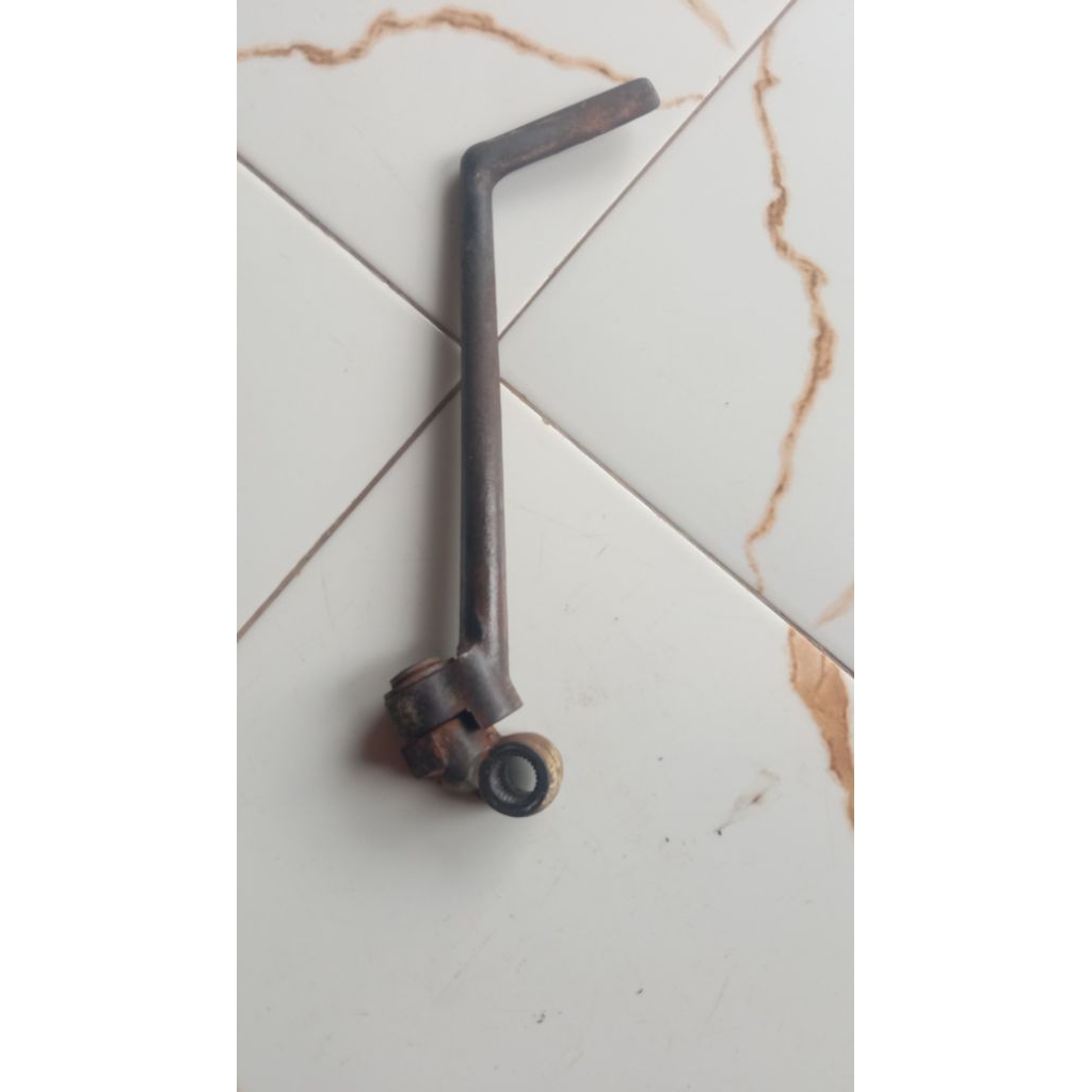 engkol Yamaha Vega ZR ori copotan kick stater Vega ZR ori copotan engkolan Vega ZR ori