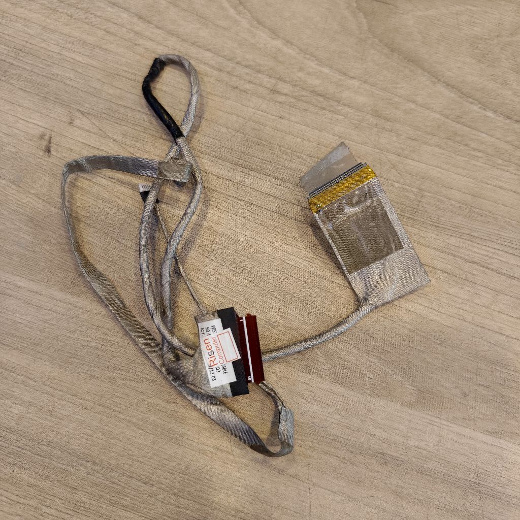 FLEXIBLE LCD LENOVO B490 Fleksibel Led Layar Kabel Laptop kondisi second masih bagus