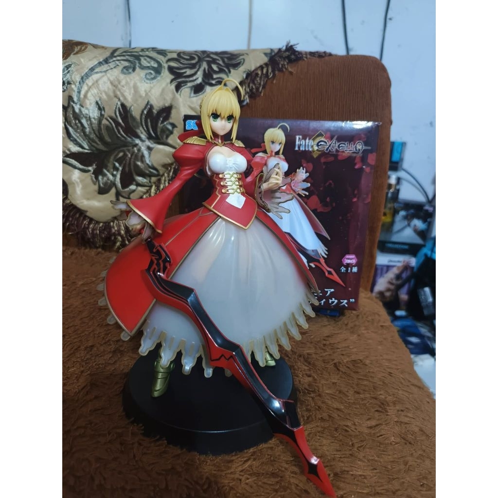 Figure fate SPM Saber Nero bib