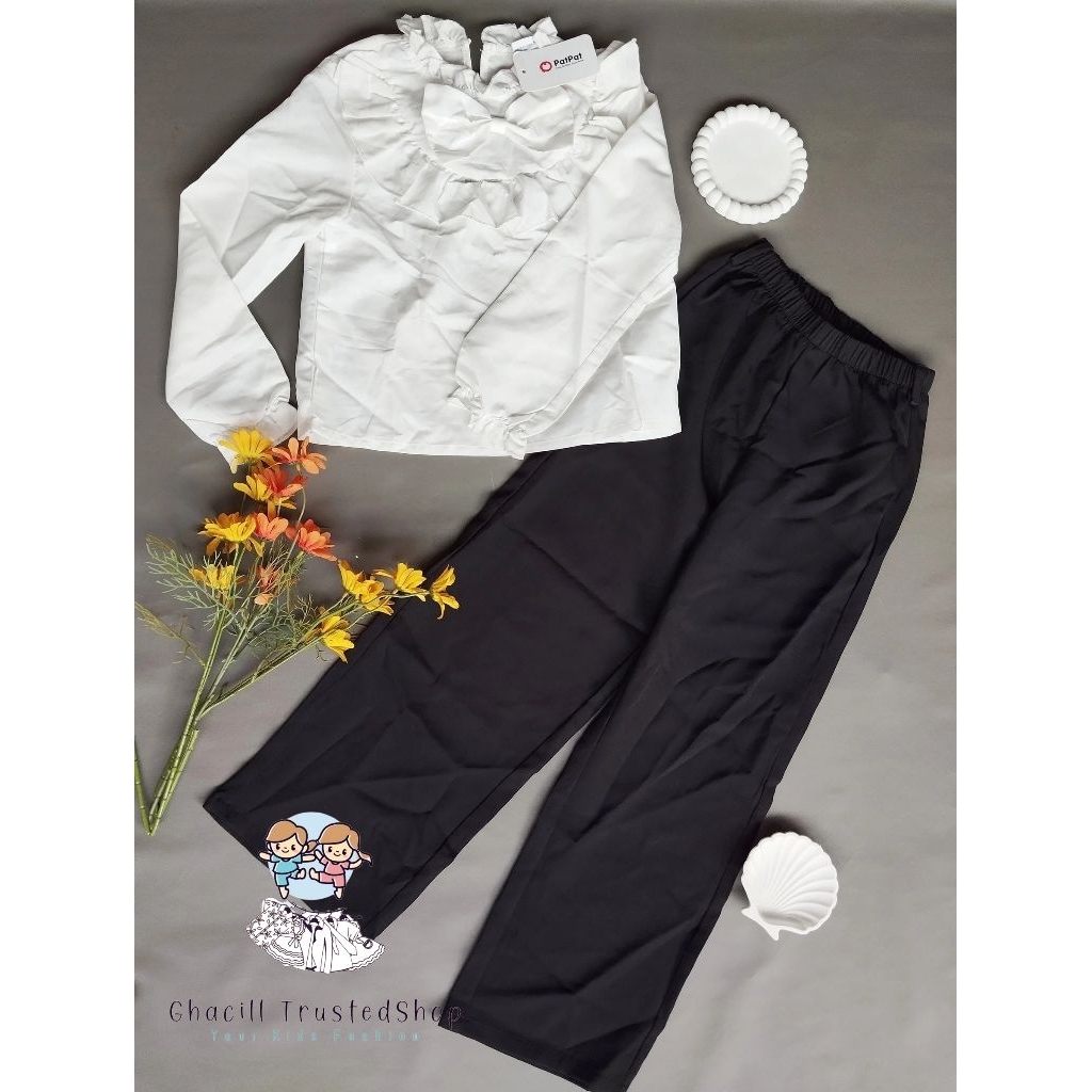 PatPat Setelan Blouse Kemeja Putih + Loose Pants Kulot Hitam 10y