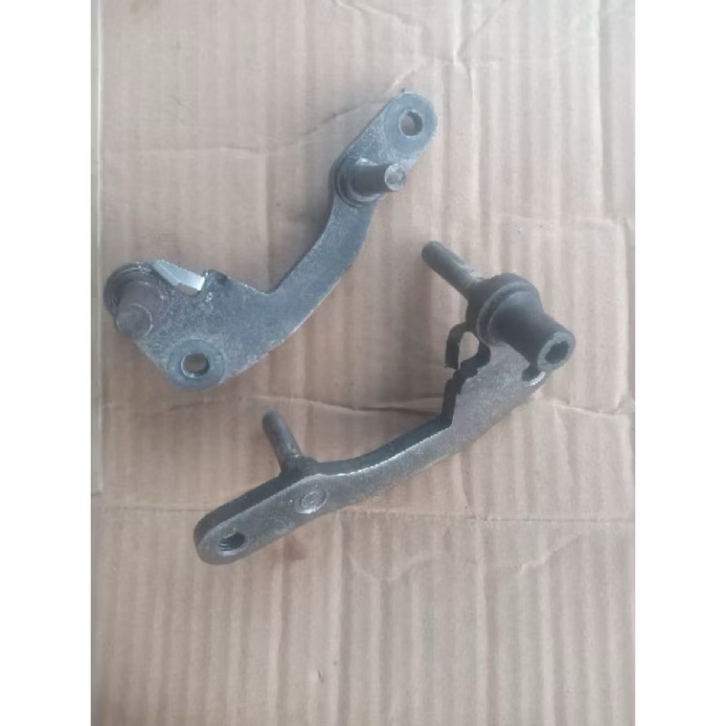 BRACKET SUB ASSY FRONT CALIPER HONDA BEAT FI BEAT POP ESP BEAT KARBU VARIO 125 ESP VARIO 150 ESP SCO