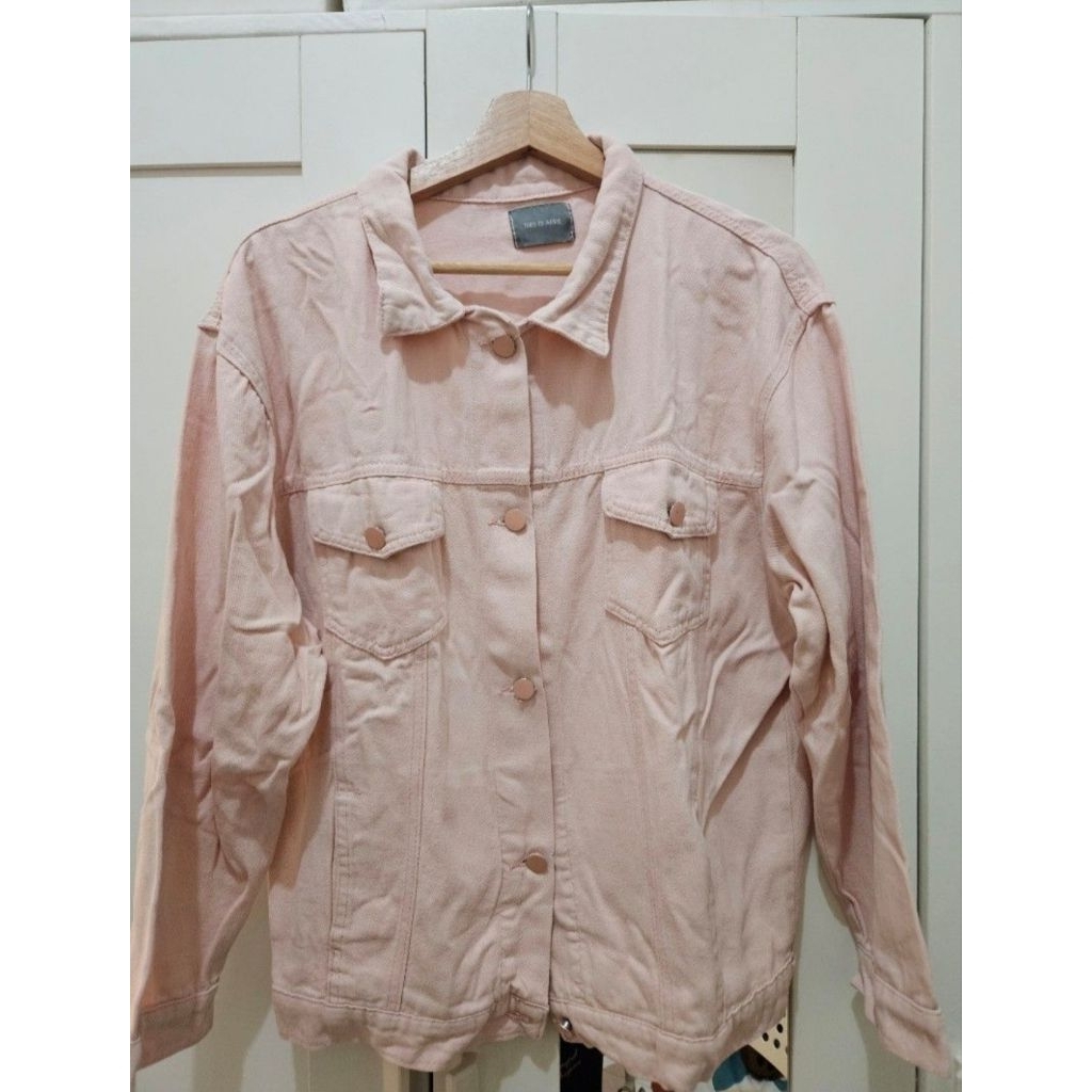 Jaket pink THIS IS APRIL