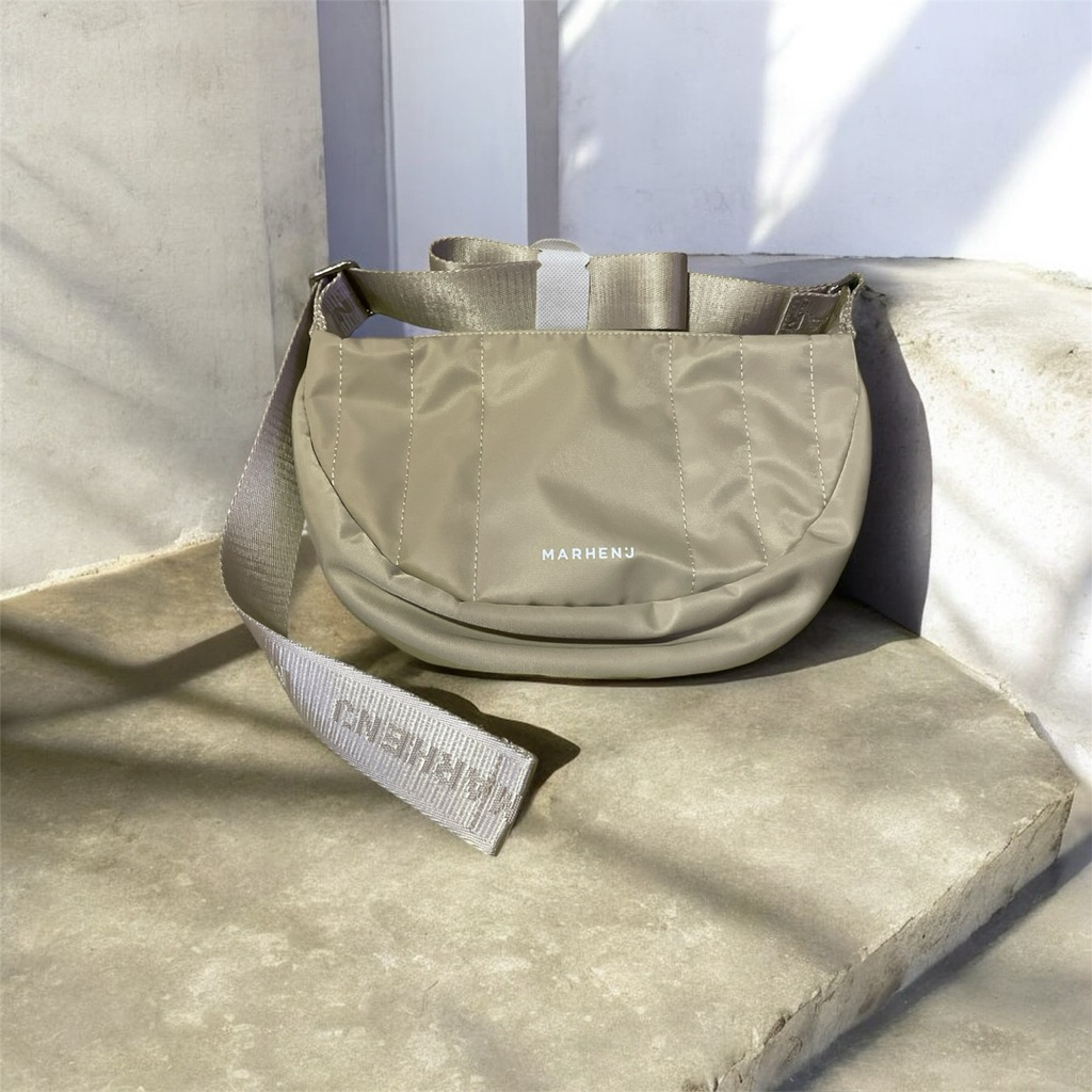 TAS SELEMPANG MARHEN.J LUNA