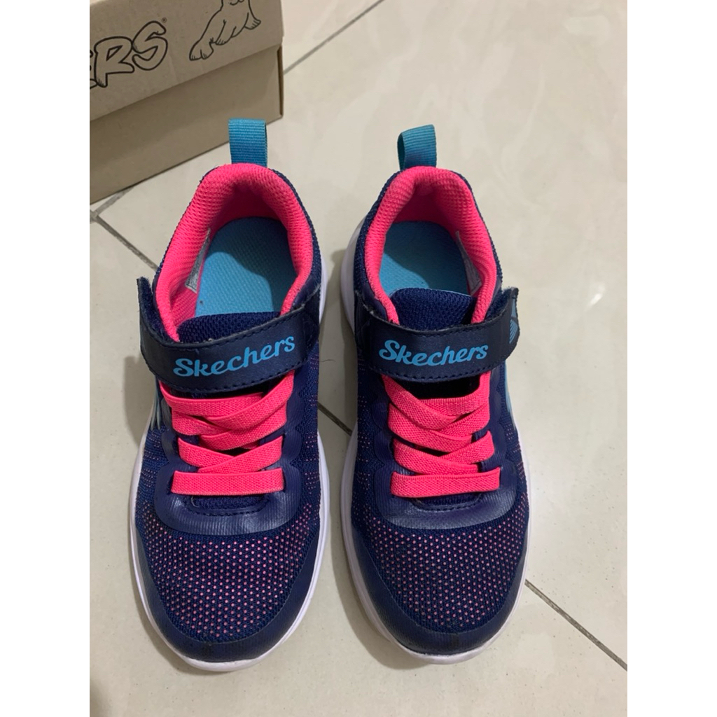 Preloved Sepatu Skechers Kids anak | preloved Sepatu Sneakers anak perempuan | Sepatu anak perempuan