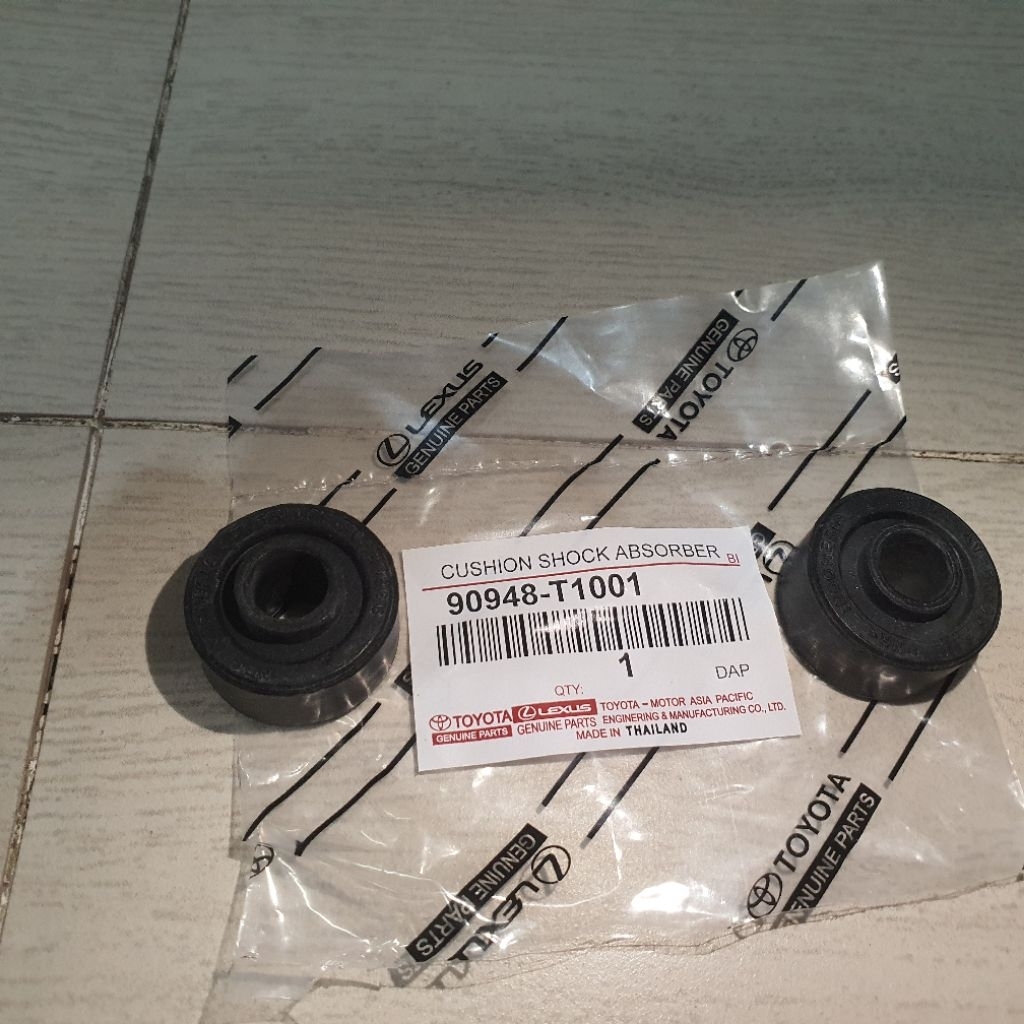 KARET SHOCK BREAKER DEPAN ATAS TOYOTA INNOVA FORTUNER HILUX
