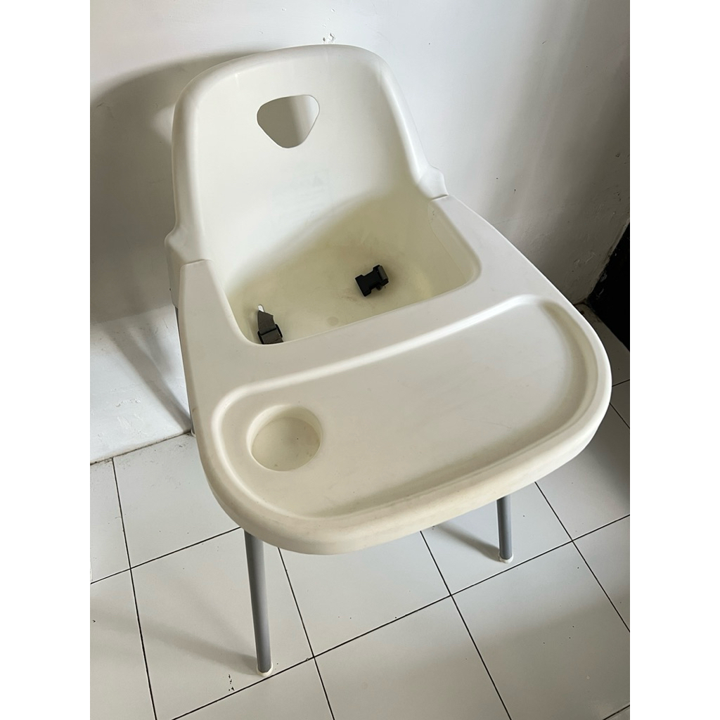 Preloved Baby chair informa