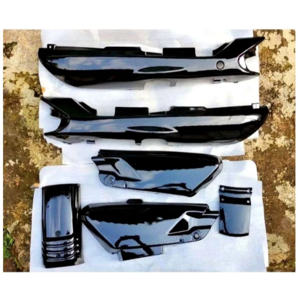 cover body bodi set Astrea Honda  grand sabit body set Honda grand legenda 1 warna hitam