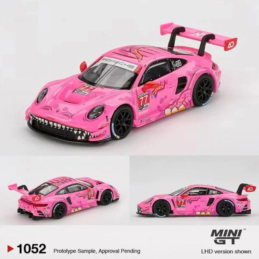 mini gt no 1052 porsche 911 gt3 R #77 (Roxy)