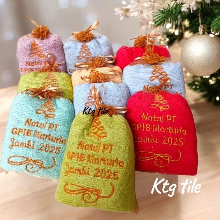 30x70 souvenir handuk natal handuk bordir merry christmas / hampers natal / goodybag
