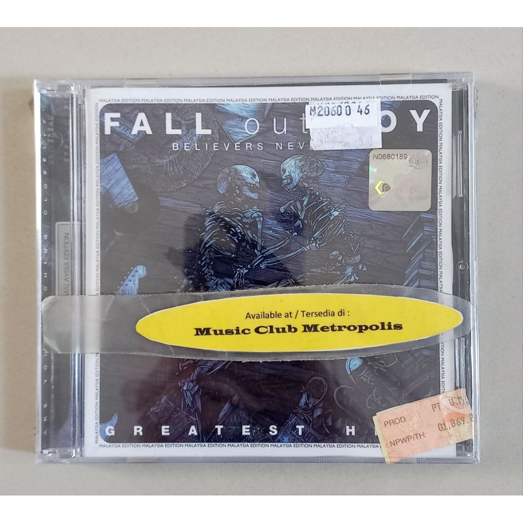 CD FALL OUT BOY - BELIEVERS NEVER DIE GREATEST HITS IMPORTED