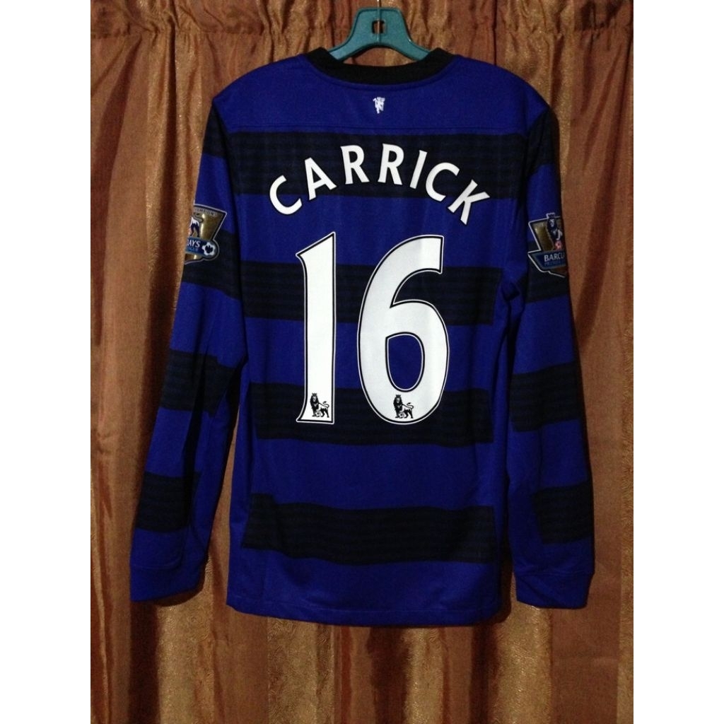 Jersey MU LS 2012 away