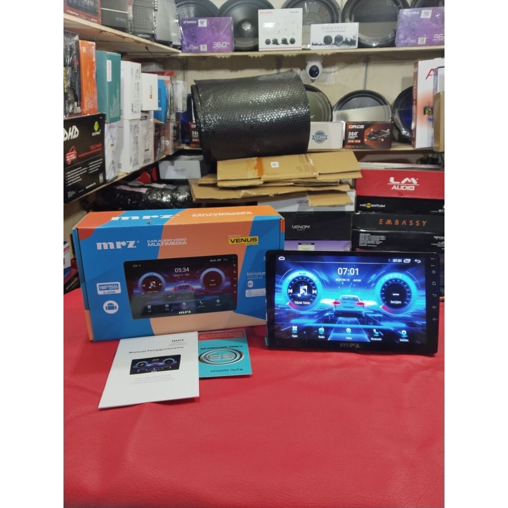 Headunit Android MRZ seri  RZ-6915 VENUS SERIES Ram 2/32 9 inch