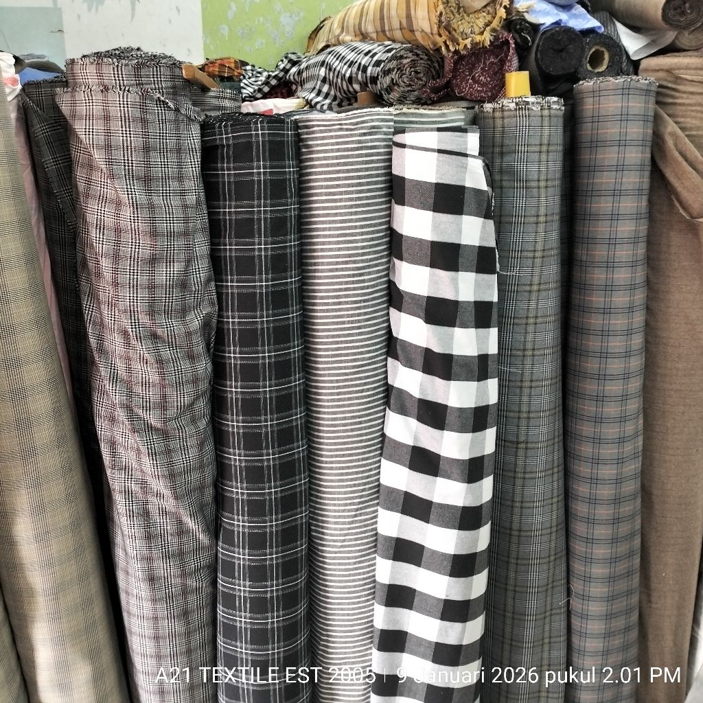 HARGA/0,5 M | KAIN SEMI WOOL - KAIN SEMI WOOL MOTIF KOTAK - BAHAN SEMI WOOL PREMIUM - BAHAN BLAZER