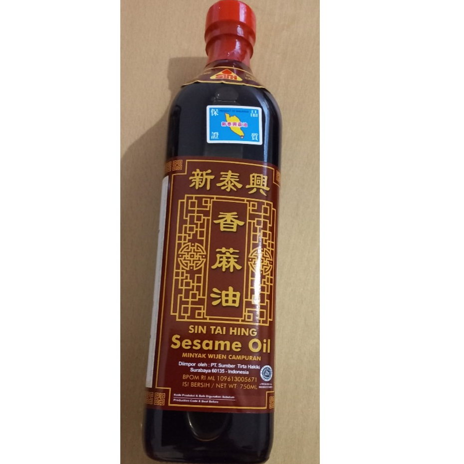 Sin Tai Hing Minyak Wijen 370ml