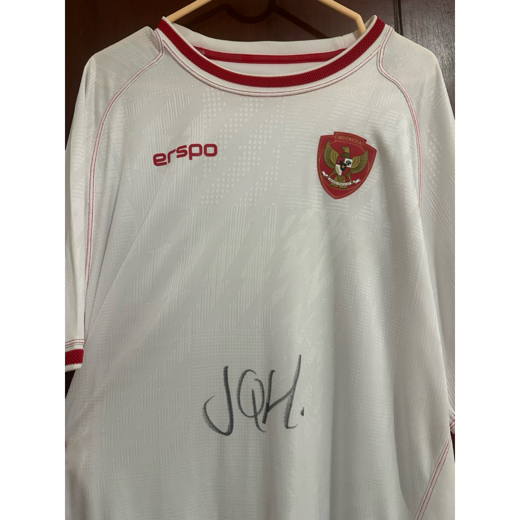 jersey timnas indonesia erspo - signed justin hubner