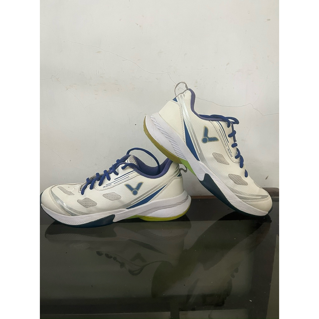 SEPATU BADMINTON @Victor_’A610III_ (size 40,5)